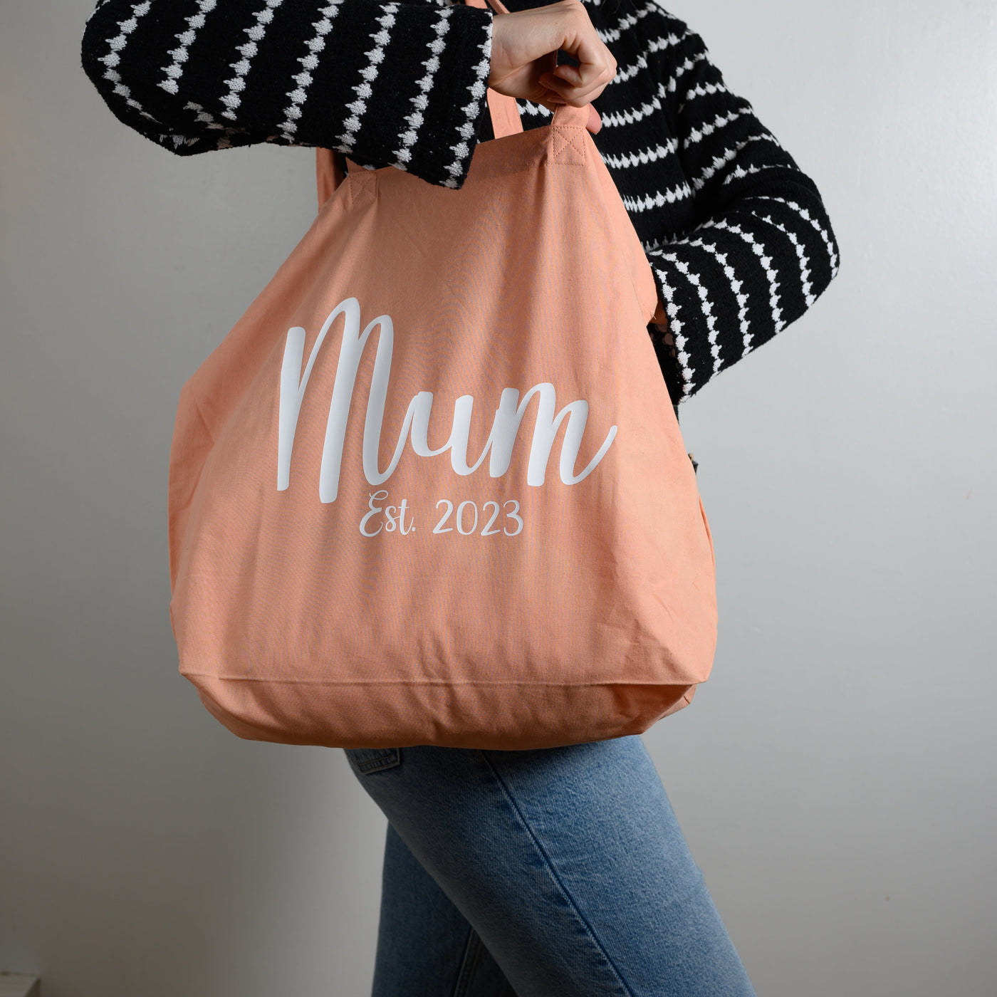 Mum Est Tote Bag-Shopping Totes-Fred & Noah-Yes Bebe