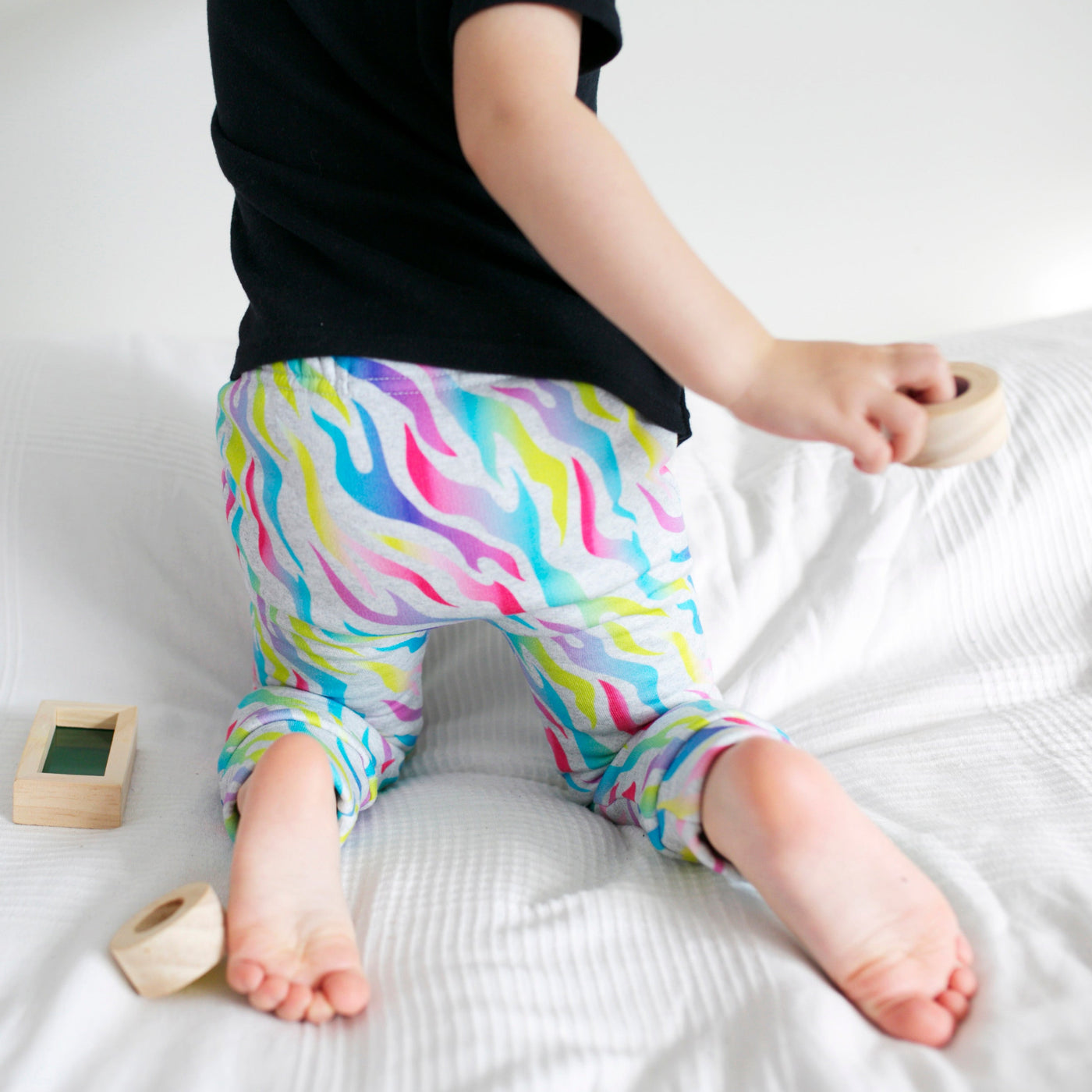 Extra Warm Rainbow Flame Print Baby Leggings 0-6 Years-Fred & Noah-Yes Bebe