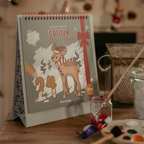 Countdown Advent Calendar Colouring Book