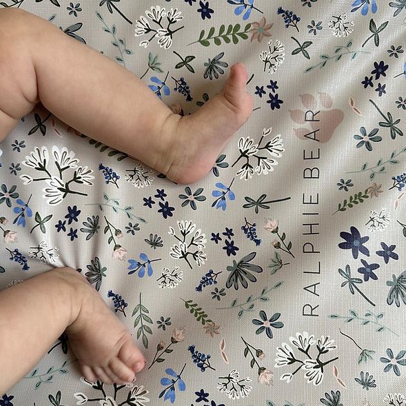 Wildflower Anti-Roll Wedge Baby Changing Mat