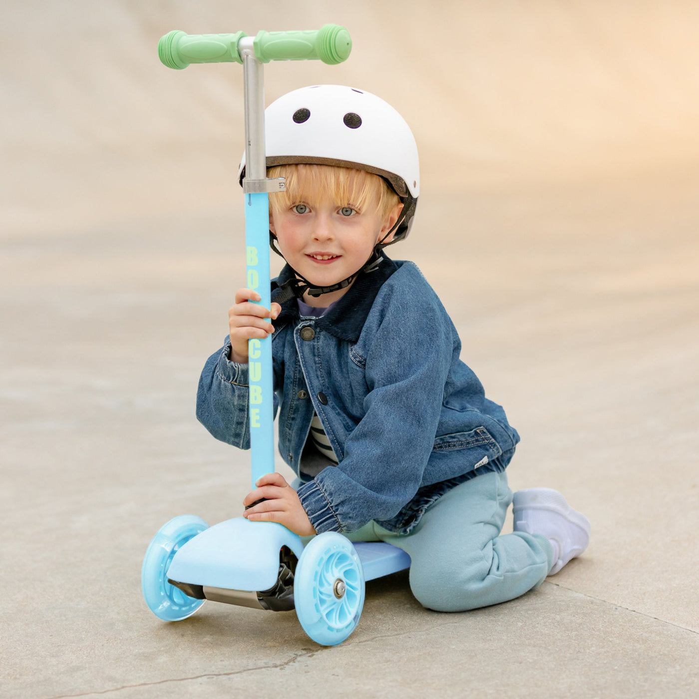 Blue & Green - Teeny 3 Wheel Scooter-Scooters-BOLDCUBE Scooters-Yes Bebe