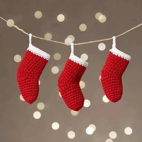 DIY crochet kit - Christmas socks - Red/White - 3 pcs-Creativ Company-Yes Bebe