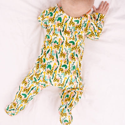 Jungle Giraffe Cotton Sleepsuit-Sleepsuit-Fred & Noah-Newborn-Yes Bebe