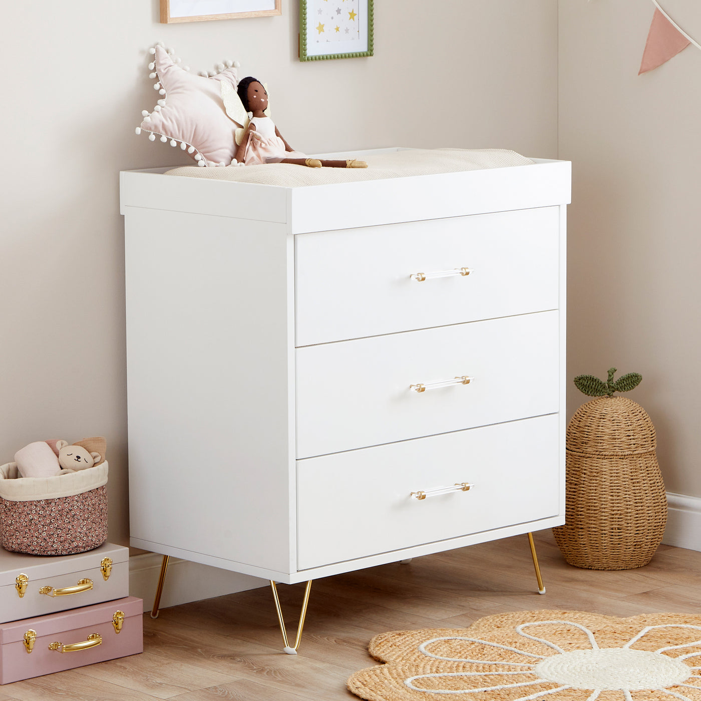 Kimi Acrylic 2 Piece Nursery Room Set