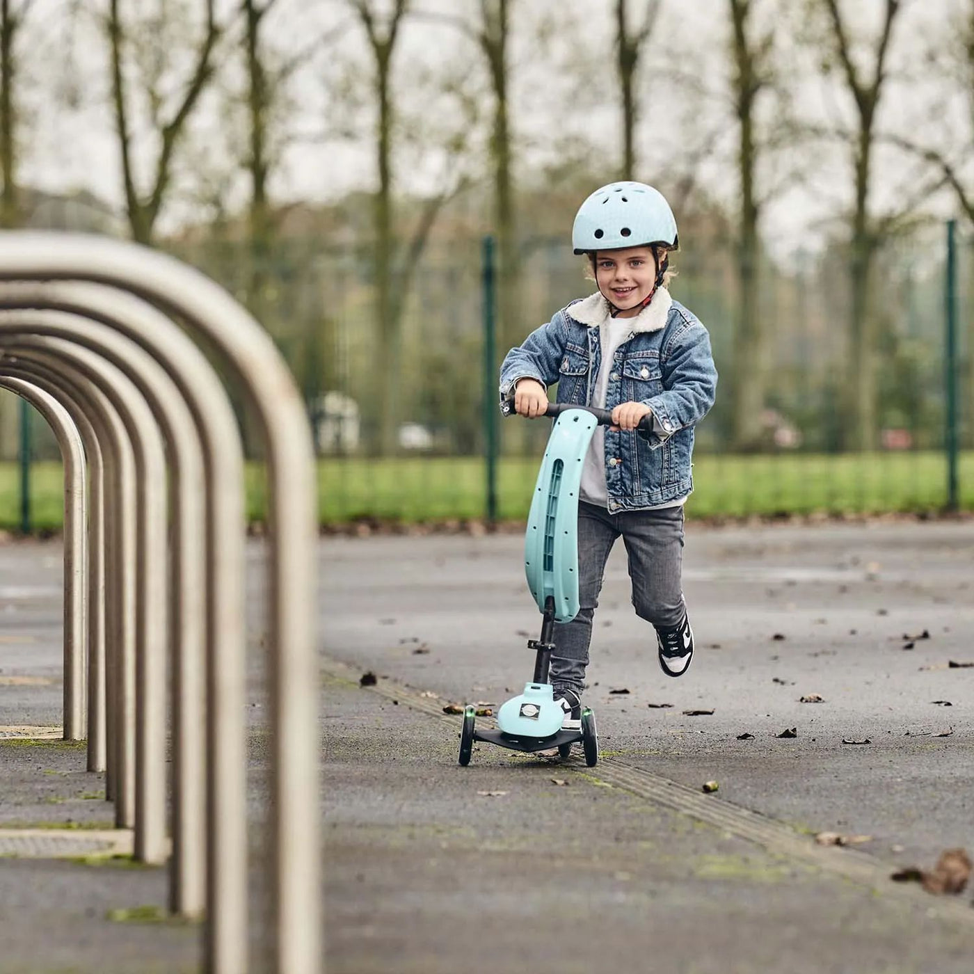 Kick & Go 4 in 1 Light Up Scooter - Kingfisher