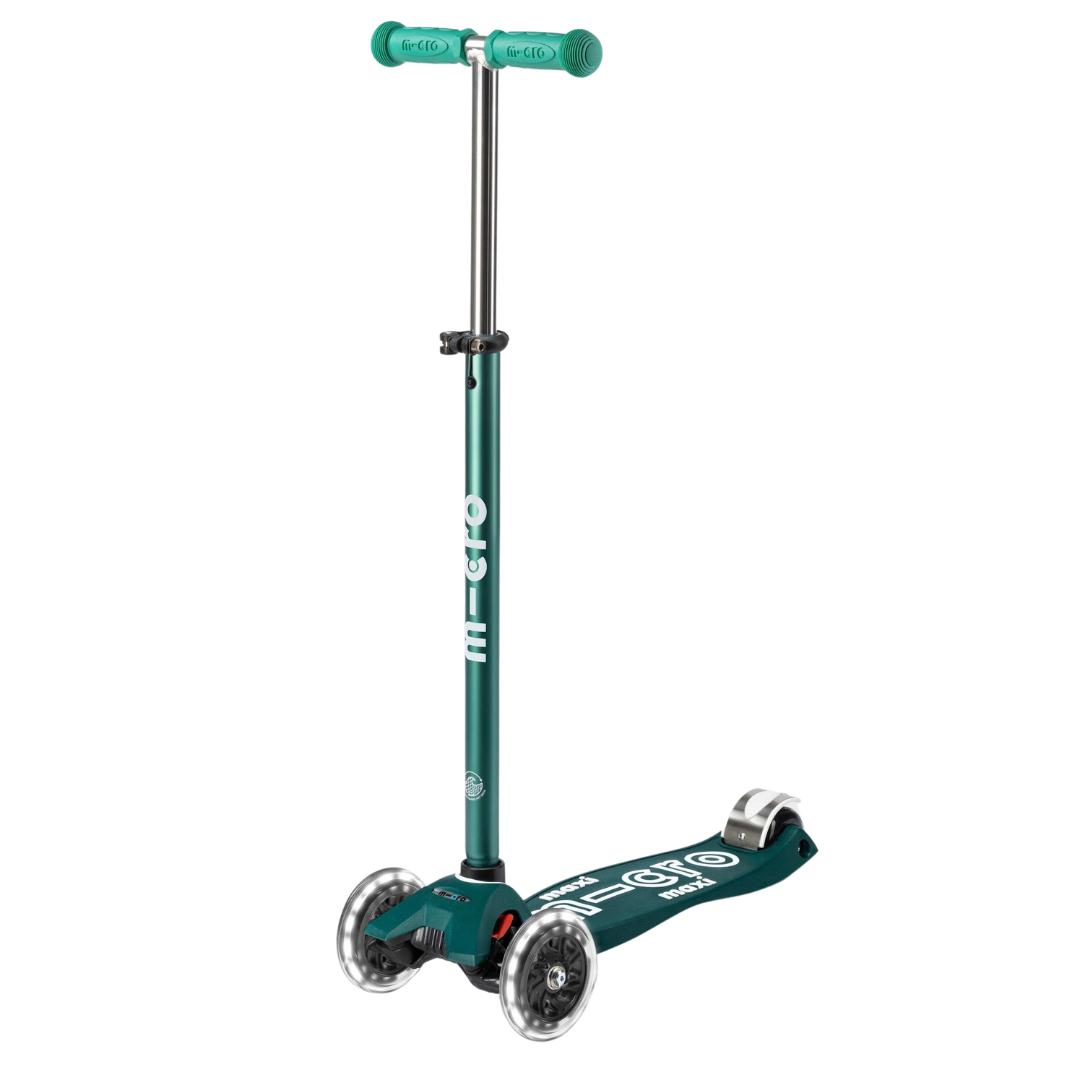 Maxi Deluxe Eco LED Scooter