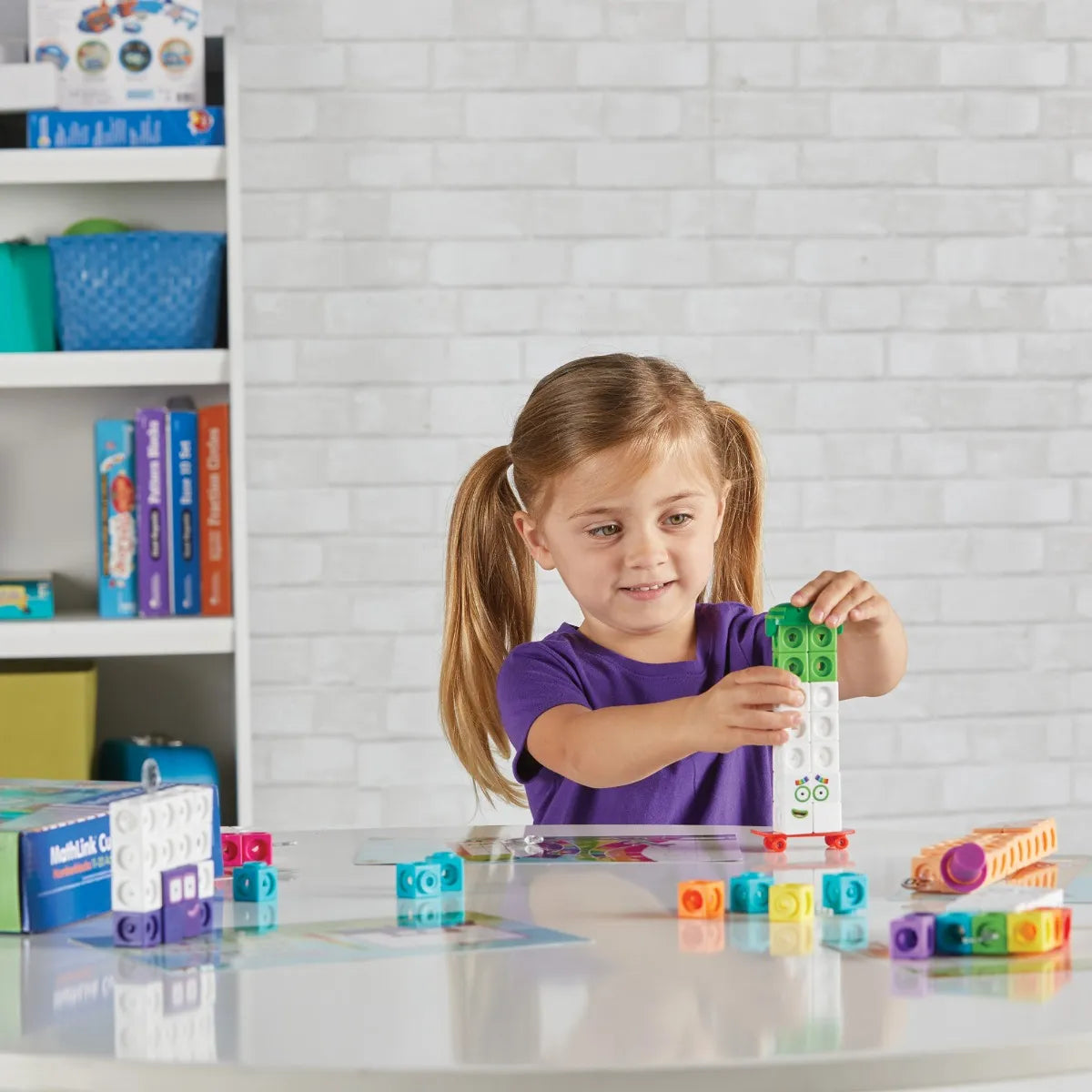 MathLink® Cubes Numberblocks® 11-20 Activity Set - Early Years Maths Learning with CBeebies Characters