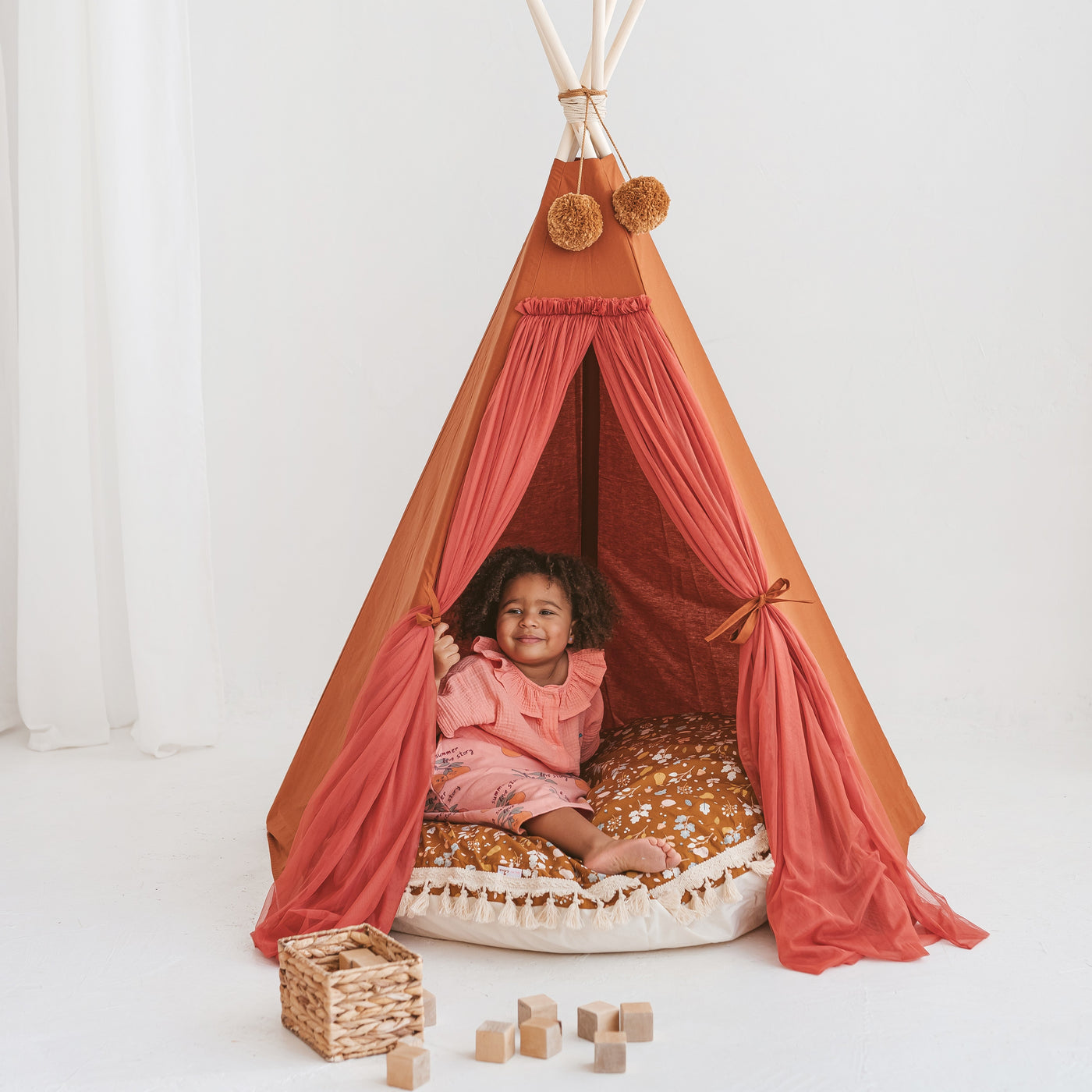 Minicamp Fairy Kids Play Tent With Tulle In Cognac-Teepee-minicamp-Yes Bebe