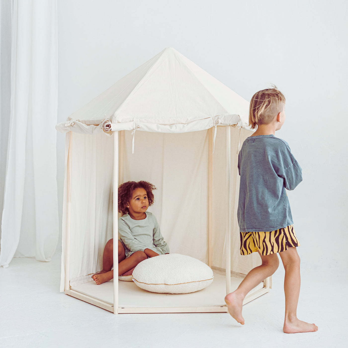 Minicamp Indoor Playhouse Tent In Pavilion Shape-Teepee-minicamp-Yes Bebe