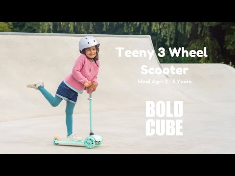 Blue & Green - Teeny 3 Wheel Scooter