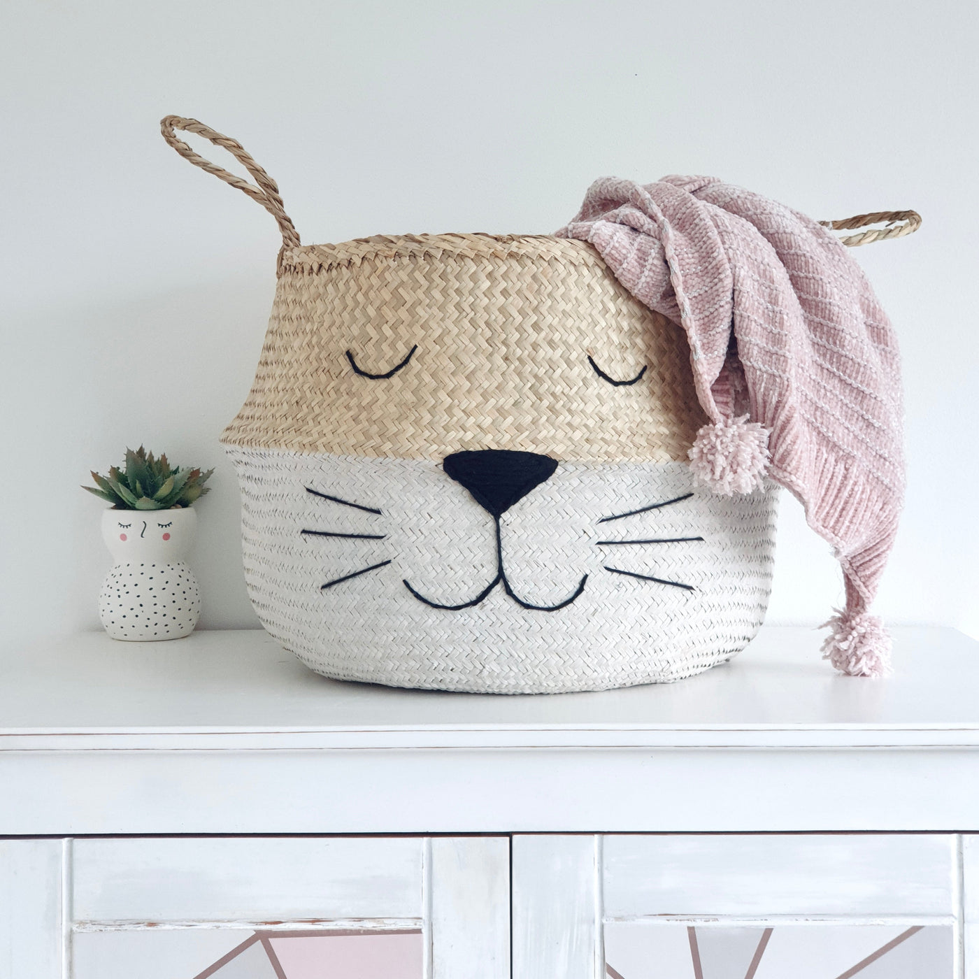 White Bottom Cat Whiskers Basket - Extra Large