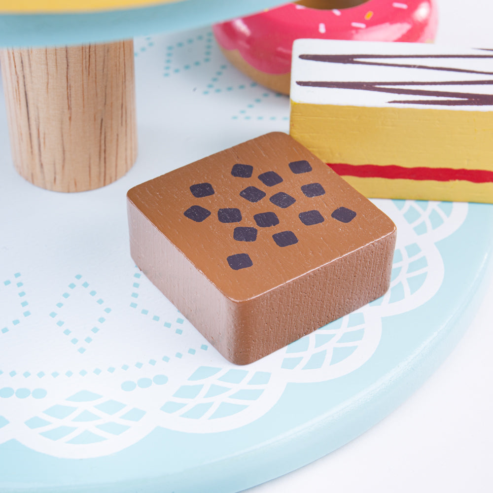 Cake Stand With Cakes