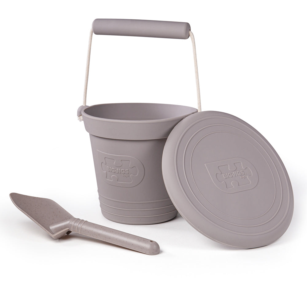 DNA yet Stone Grey Silicone Bucket, Flyer and Spade Set