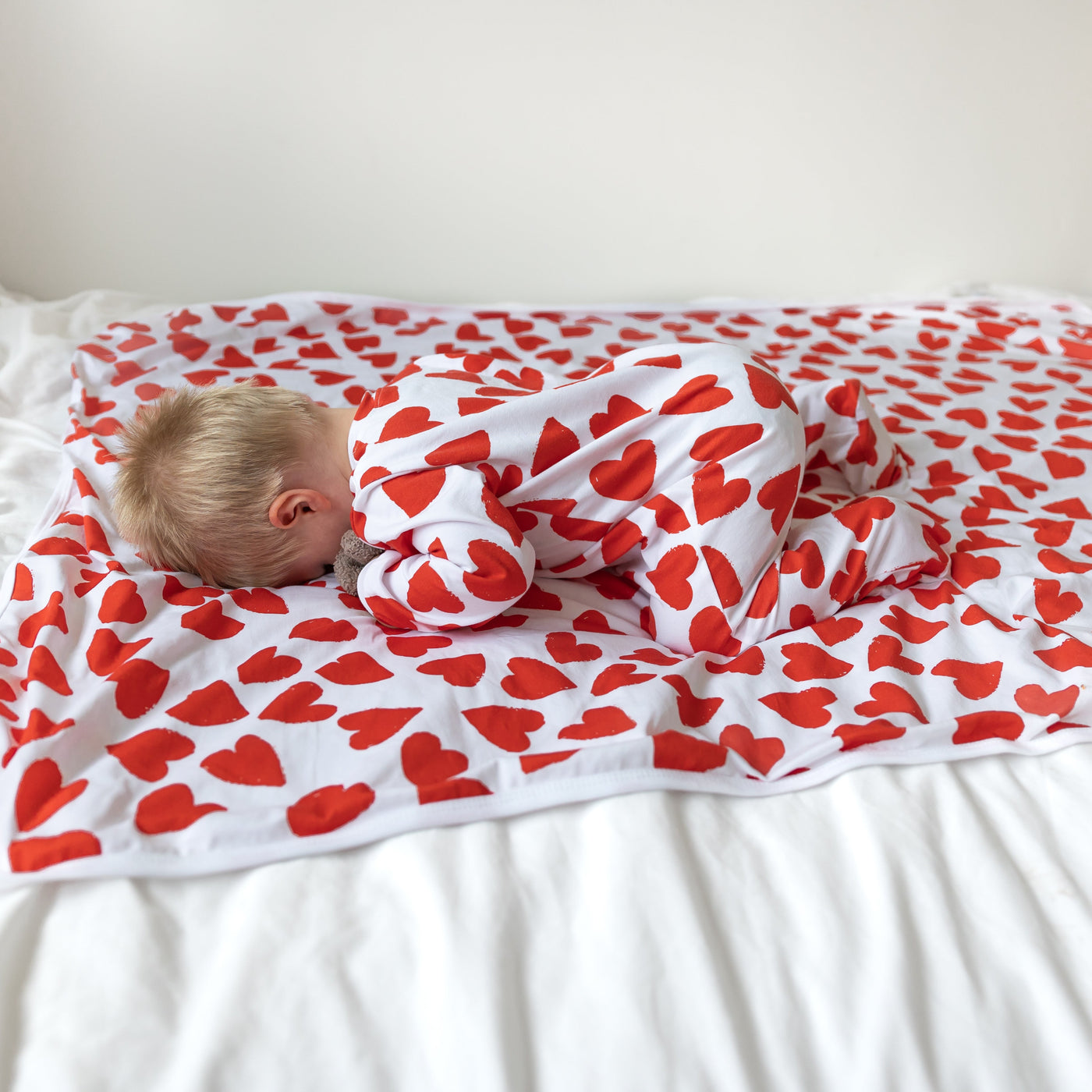 Love Heart Print Blanket-Fred & Noah-Yes Bebe