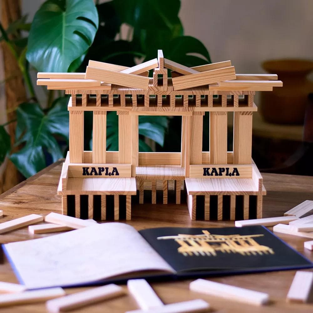 Kapla Wooden Construction Blocks Art Book Number 2 - Established Builders