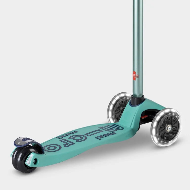 Maxi Deluxe ECO LED Mint Scooter