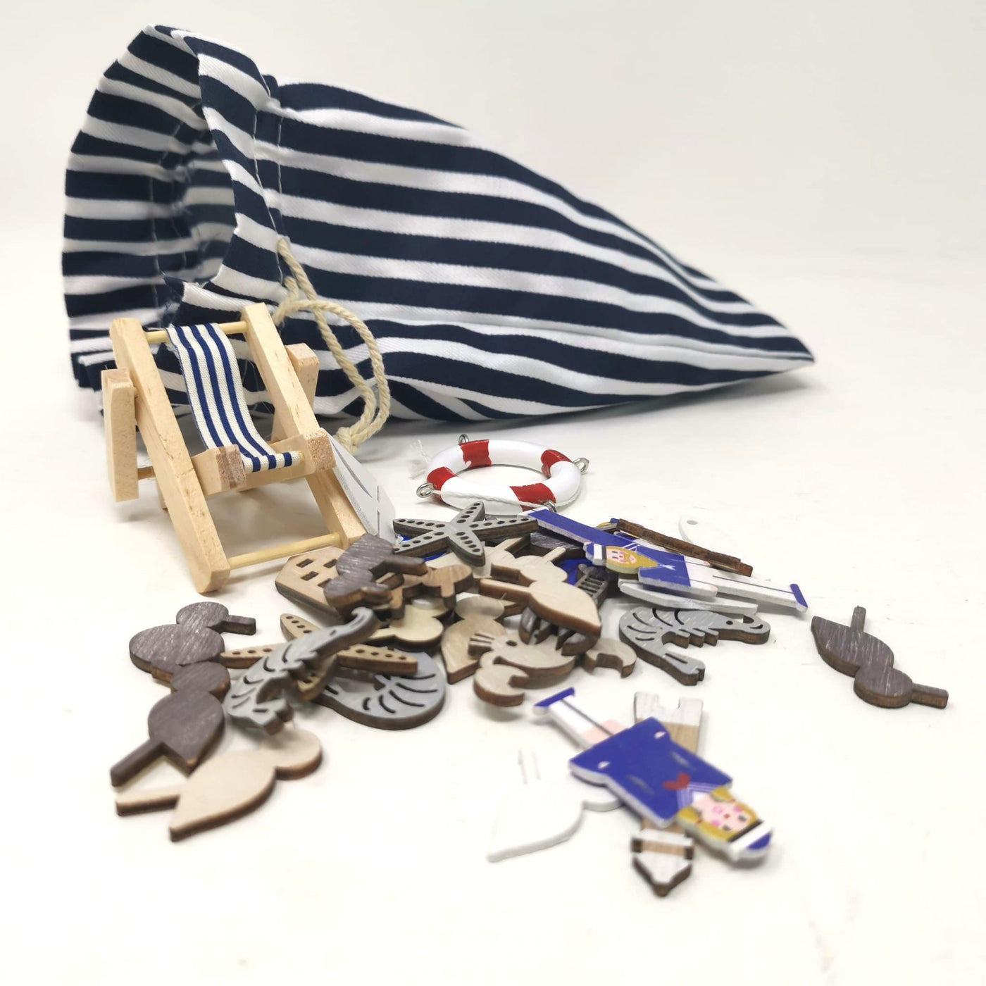 Summer Deck Chair and Loose Seaside Play Pieces - Loose Parts Set Perfect For Sensory Play & Crafts.