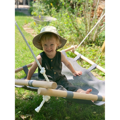 Wooden Frame Nest Swing Outdoor Toy
