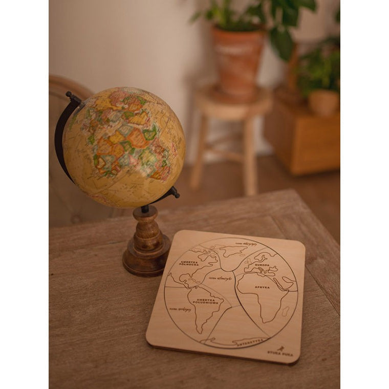 The Earth Wooden Puzzle by Stuka Puka