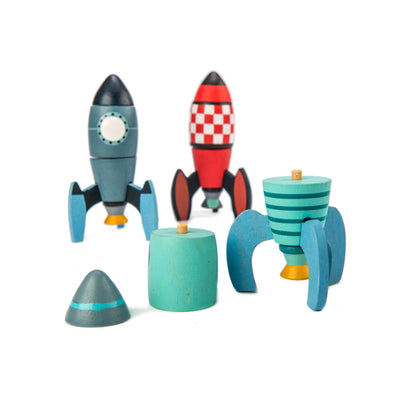 old - Tender Leaf Toys Rocket Construction