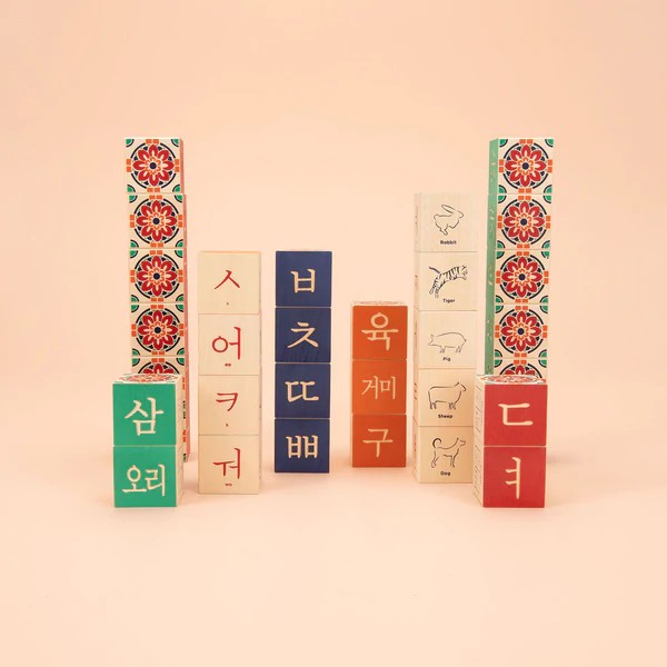 Uncle Goose Wooden Blocks - Korean Character 32 Blocks