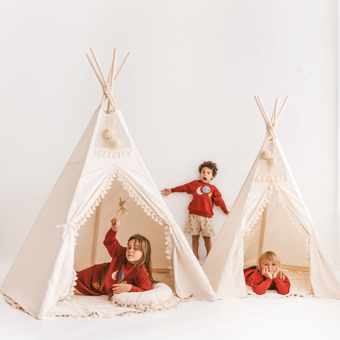 Minicamp Extra Large Indoor Teepee Tent With Tassels Decor In Boho Style-minicamp-Yes Bebe