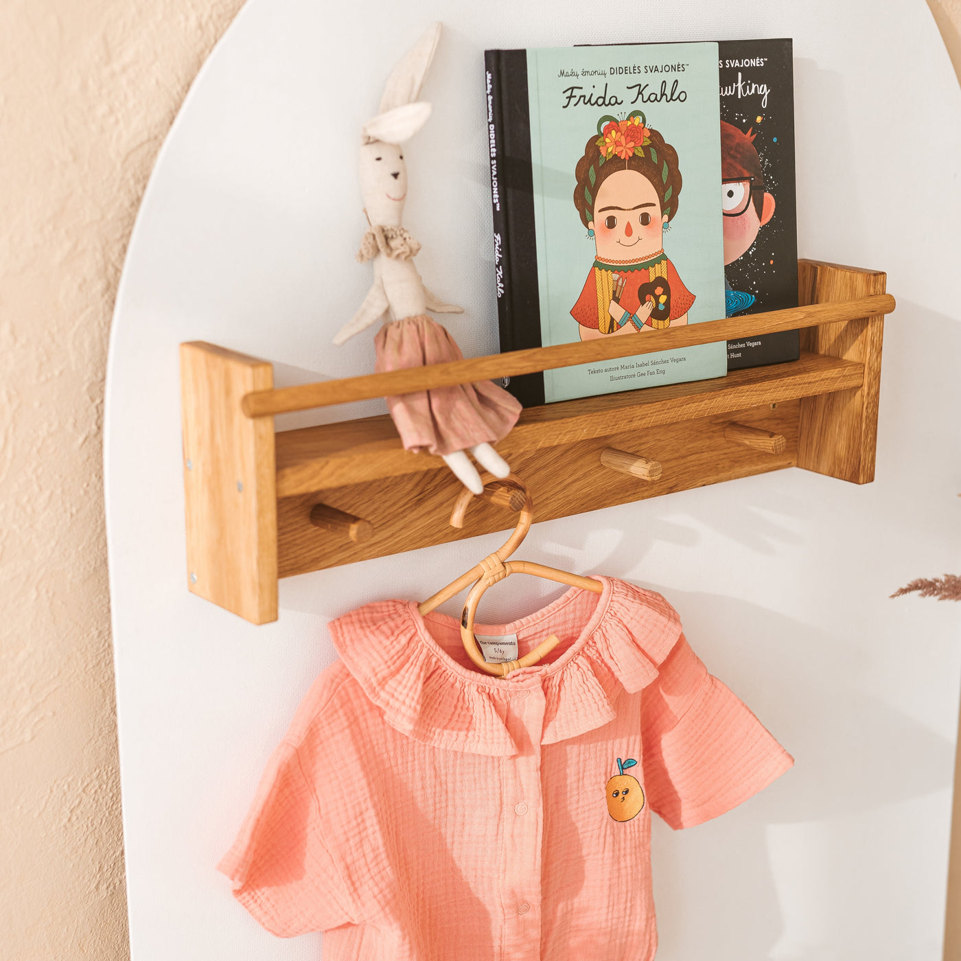 Minicamp Floating Kids Bookshelf With Coat Hooks Made Of Solid Oak-minicamp-Yes Bebe