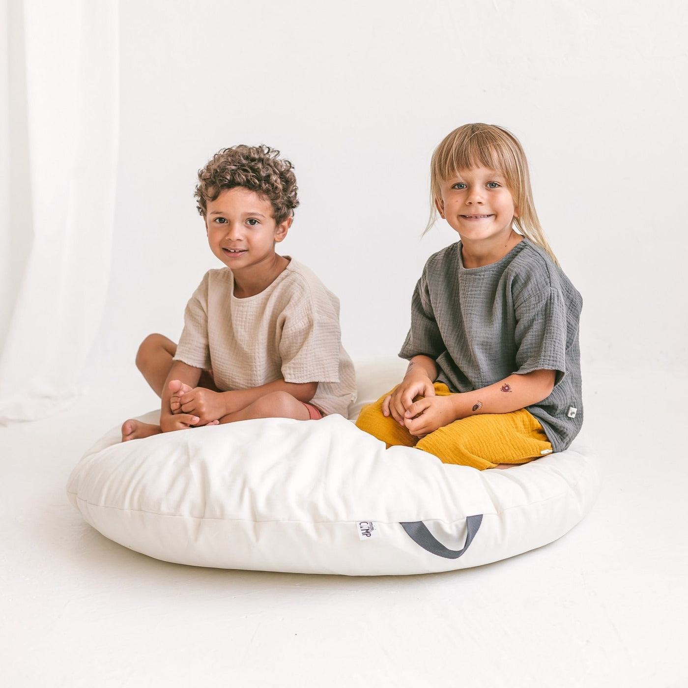 Minicamp Lounger Floor Pillow With Handle-minicamp-Yes Bebe